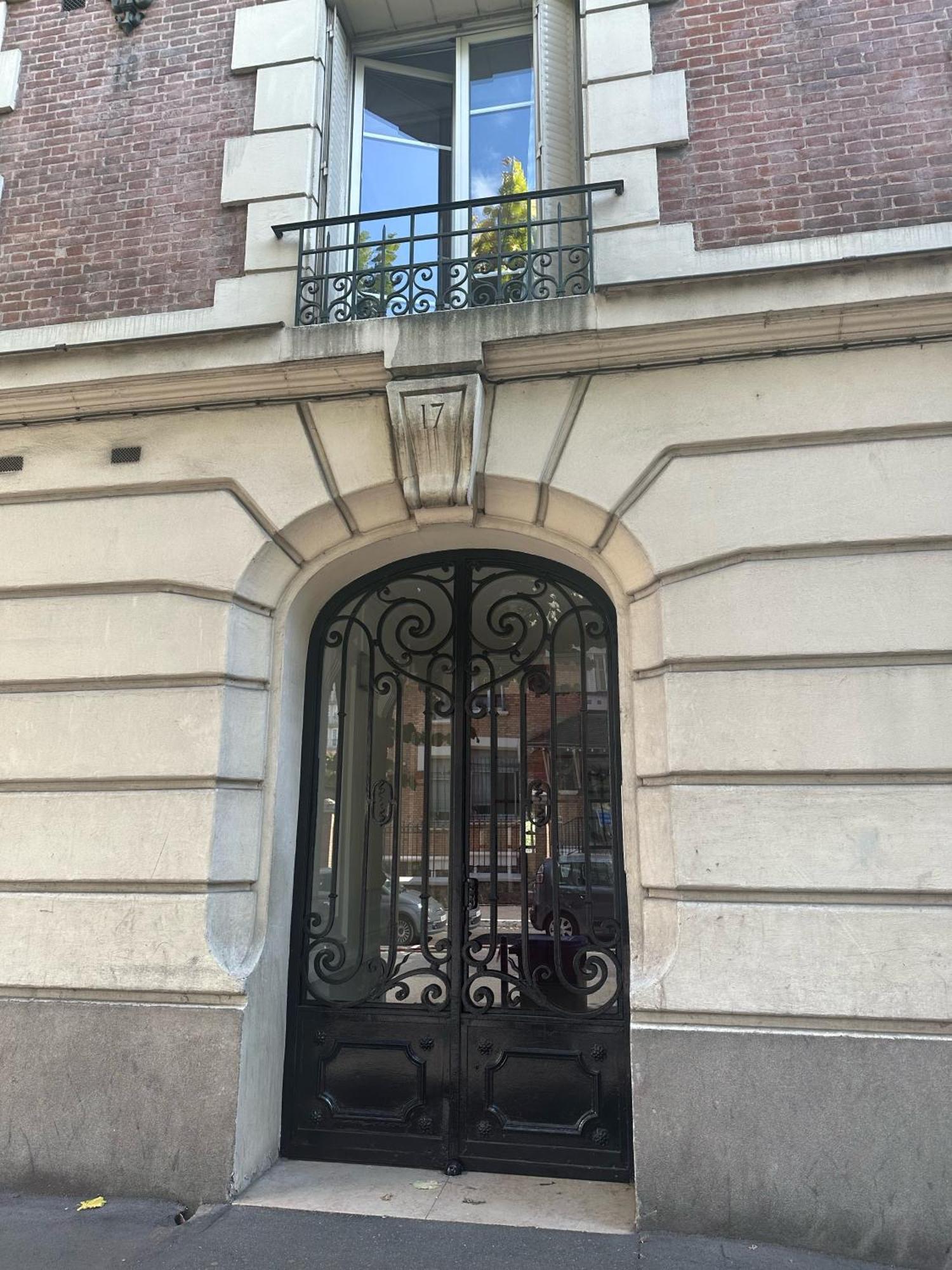 Proche Paris, Gare Rer C A 2 Min A Pieds, Notre Dame A 15Min, Parking Prive Et Traveller Awards 2025 Apartment Choisy-le-Roi Exterior photo